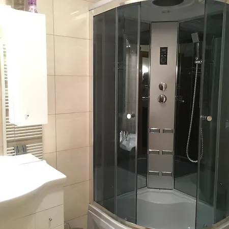 Manatt Stará Lesná