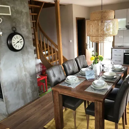 Manatt Semesterbostad