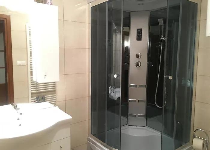 Manatt Stará Lesná